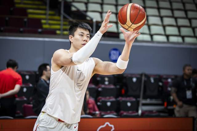 开云官网-辽篮旧将成男篮失意者，两战4投仅1中，畏手畏脚，恐遭郭士强放弃