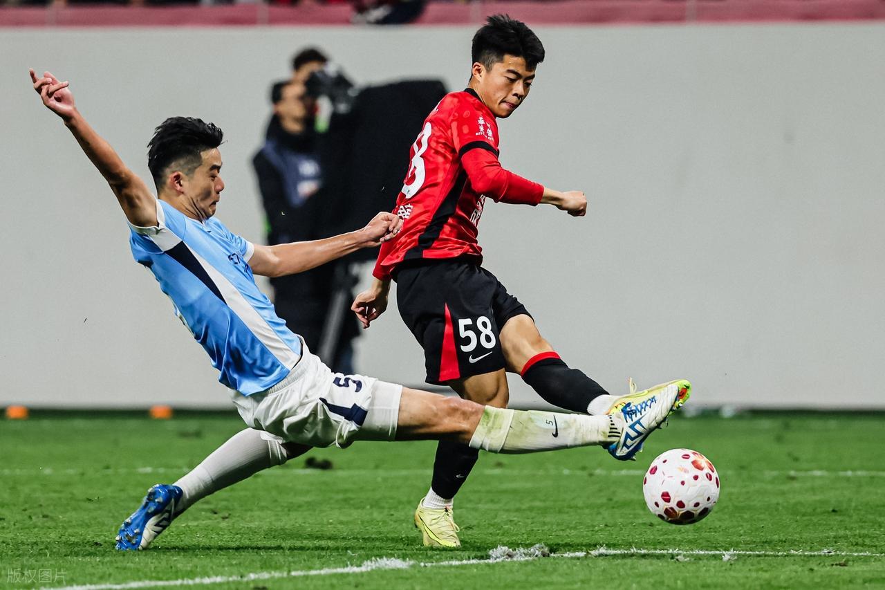 开云官网-喜讯！成都蓉城又将诞生一名国脚？首轮中超登场就破门，球迷点赞